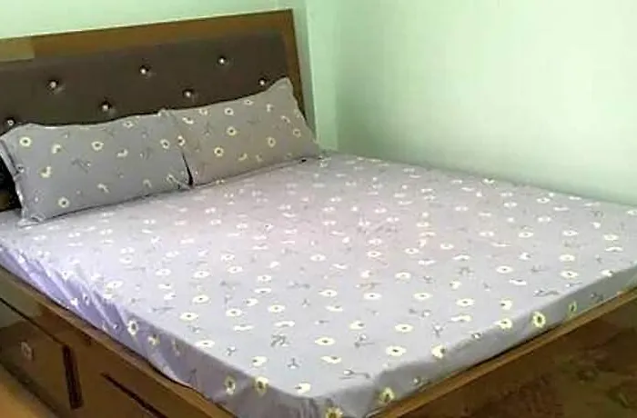 Full Furnished 2 Bhk Roof Flat In Hotel 3*