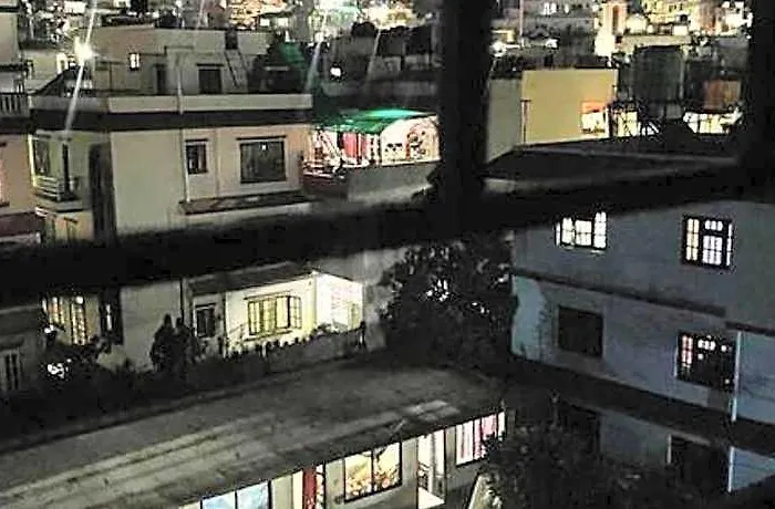 Full Furnished 2 Bhk Roof Flat In 3*